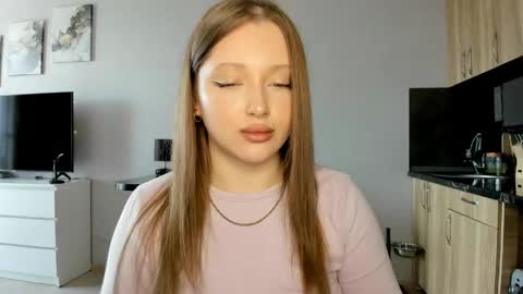 Julia and Julia online show from June 8, 10:16 am