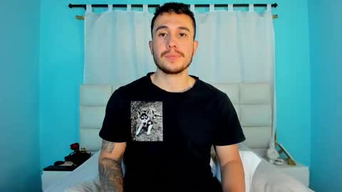 Juan online show from November 28, 1:02 am