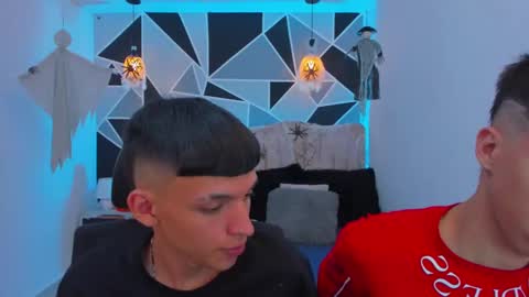 JuanSteven online show from October 31, 4:57 am