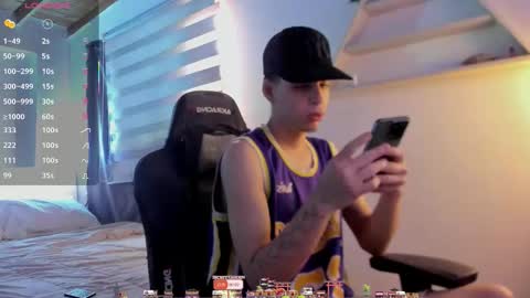 Juan Posada online show from February 21, 3:26 pm