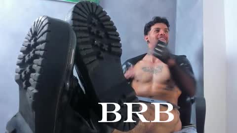 Juan Esteban online show from March 3, 2:51 am