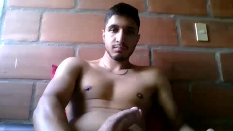 juanc23_371 online show from February 21, 9:54 pm