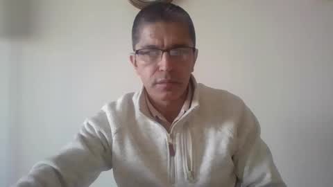 juanearth1 online show from February 4, 9:19 pm