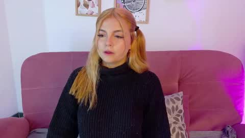 juanita_owens online show from June 8, 11:55 am
