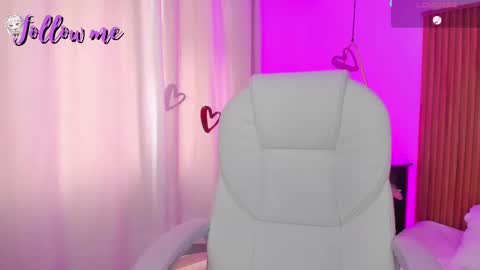 Juanita online show from February 24, 3:09 pm