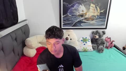 juanjo ferrari online show from February 1, 6:05 pm