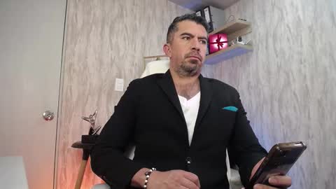 Juan k online show from March 19, 4:40 am