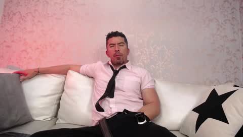 Snapshot of juank_fit45 chatting on September 11, 1:34 pm Juan k online show from September 11, 1:34 pm