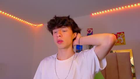 juanmres online show from July 28, 5:13 pm