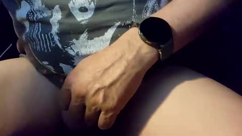 Snapshot of jubitz chatting on February 17, 2:09 am SMALLZ online show from February 17, 2:09 am