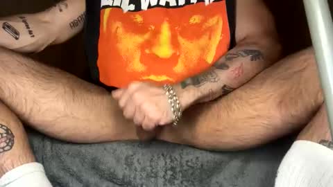 Edgybraaah online show from November 20, 1:15 am