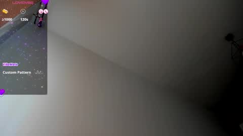 Alinna   online show from March 2, 7:15 am