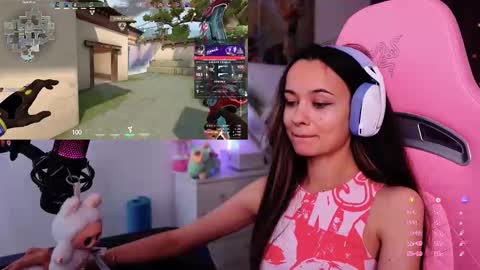 Angelina online show from September 9, 1:33 pm