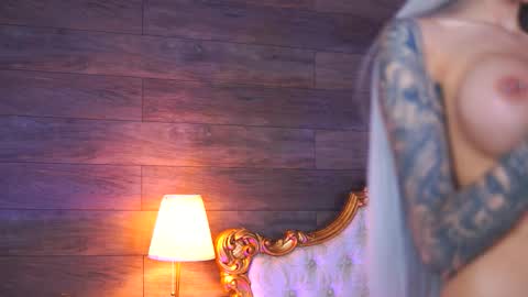 Jessye online show from November 4, 10:11 pm