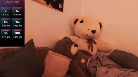 laura online show from December 26, 6:12 pm