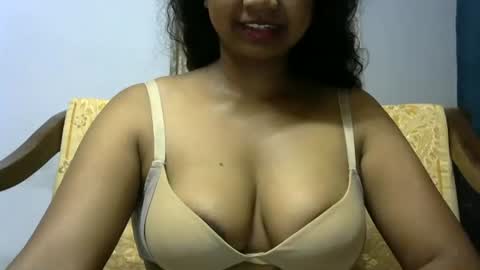 stellah online show from October 19, 3:22 am