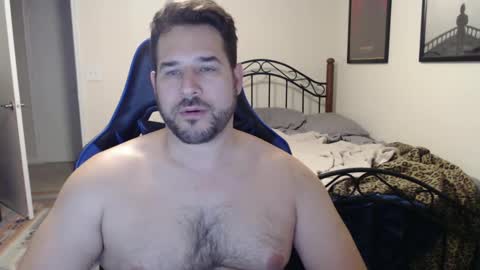 jules25 online show from October 13, 5:20 am