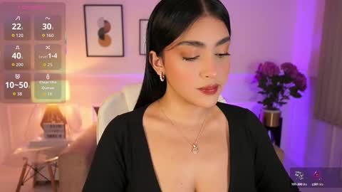 Jules Bennett online show from October 17, 11:47 am