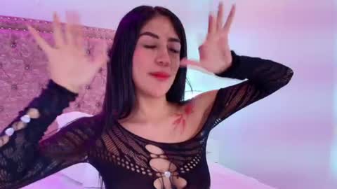 Jules  online show from June 14, 2:24 am