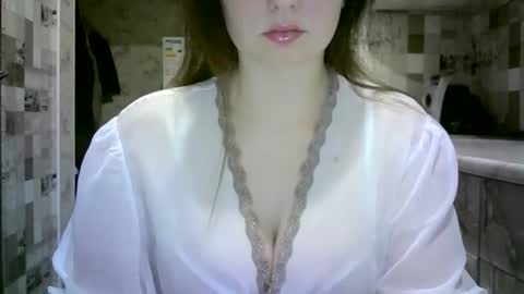 julia69009 online show from February 26, 10:24 pm