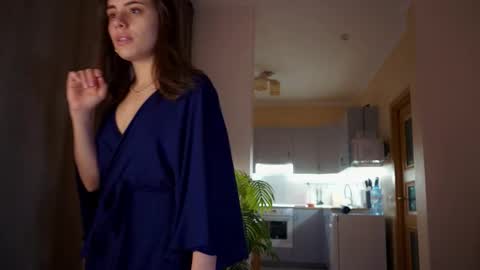 Molly online show from March 22, 3:49 pm