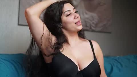  Emma  online show from February 21, 9:51 pm