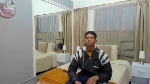 julian billy online show from March 7, 11:18 am