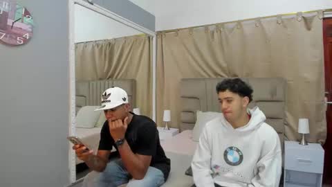 julian billy online show from February 21, 12:06 pm