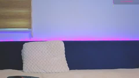 julian_turner online show from June 22, 1:18 pm