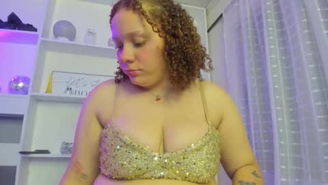 Juliana  01 online show from December 20, 5:25 am