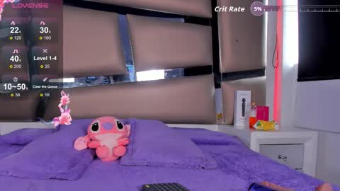 juliana_js_ online show from November 28, 8:38 pm