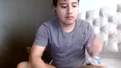 Julian online show from June 6, 4:24 pm