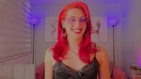 Juliana online show from March 21, 3:06 pm