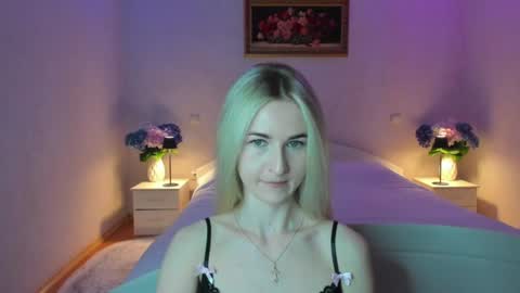 julieblazex online show from June 24, 9:11 pm