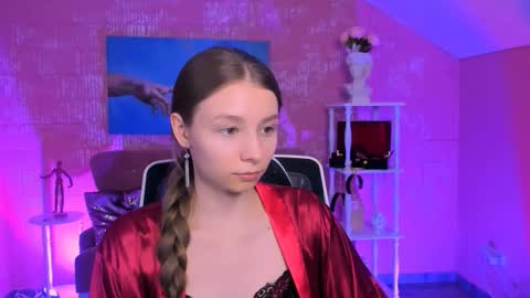 juliedaniel online show from February 26, 9:12 am