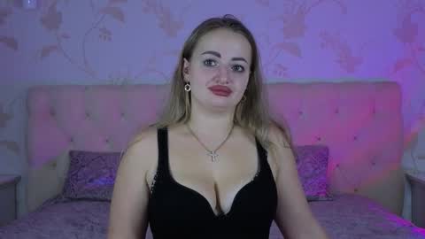 JulieDevis online show from October 29, 7:10 am