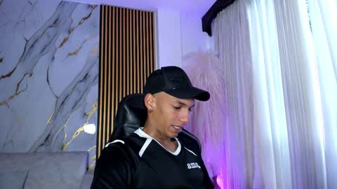 Julien online show from November 26, 12:46 pm