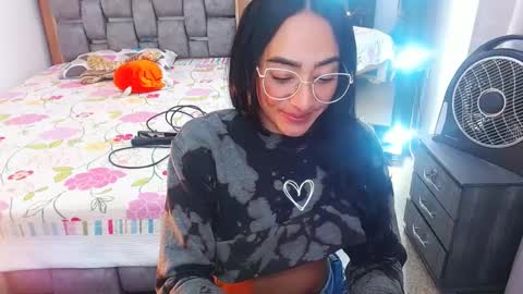 julieta art1 online show from February 18, 9:20 pm