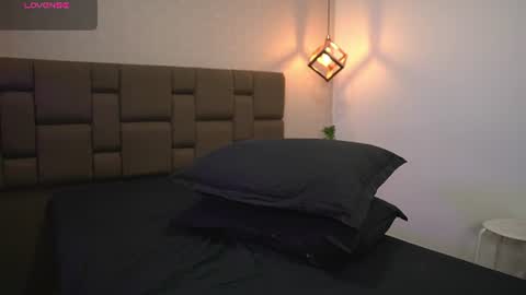Julieth online show from July 28, 5:16 am