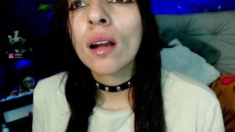    online show from July 5, 9:49 am