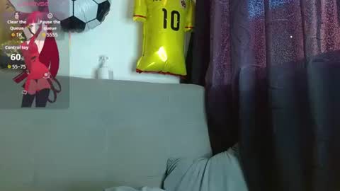 juliethamarquezz online show from July 5, 3:41 pm