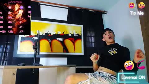 jullian online show from February 26, 7:39 pm