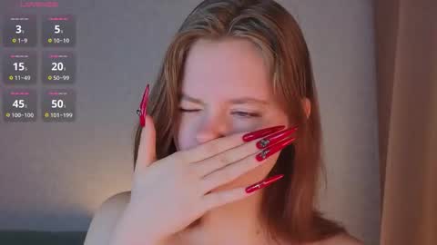 Julie online show from September 12, 4:20 pm