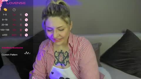 Jully online show from February 9, 10:09 am