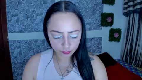 juliana online show from February 16, 10:21 pm