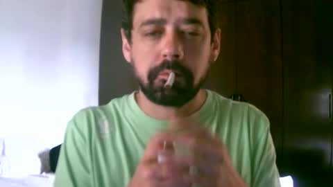 Mia online show from November 16, 1:35 pm