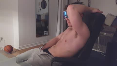 Junior Madison online show from February 18, 12:05 am