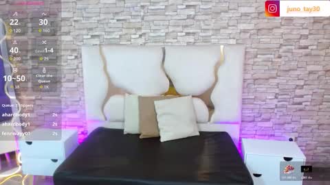 JUNO online show from November 1, 12:15 pm