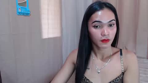 celistina Crwford online show from January 4, 3:50 am