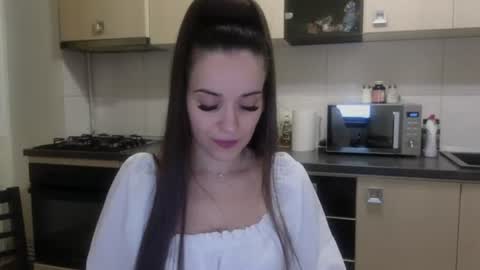 JustAnne online show from July 10, 11:53 pm